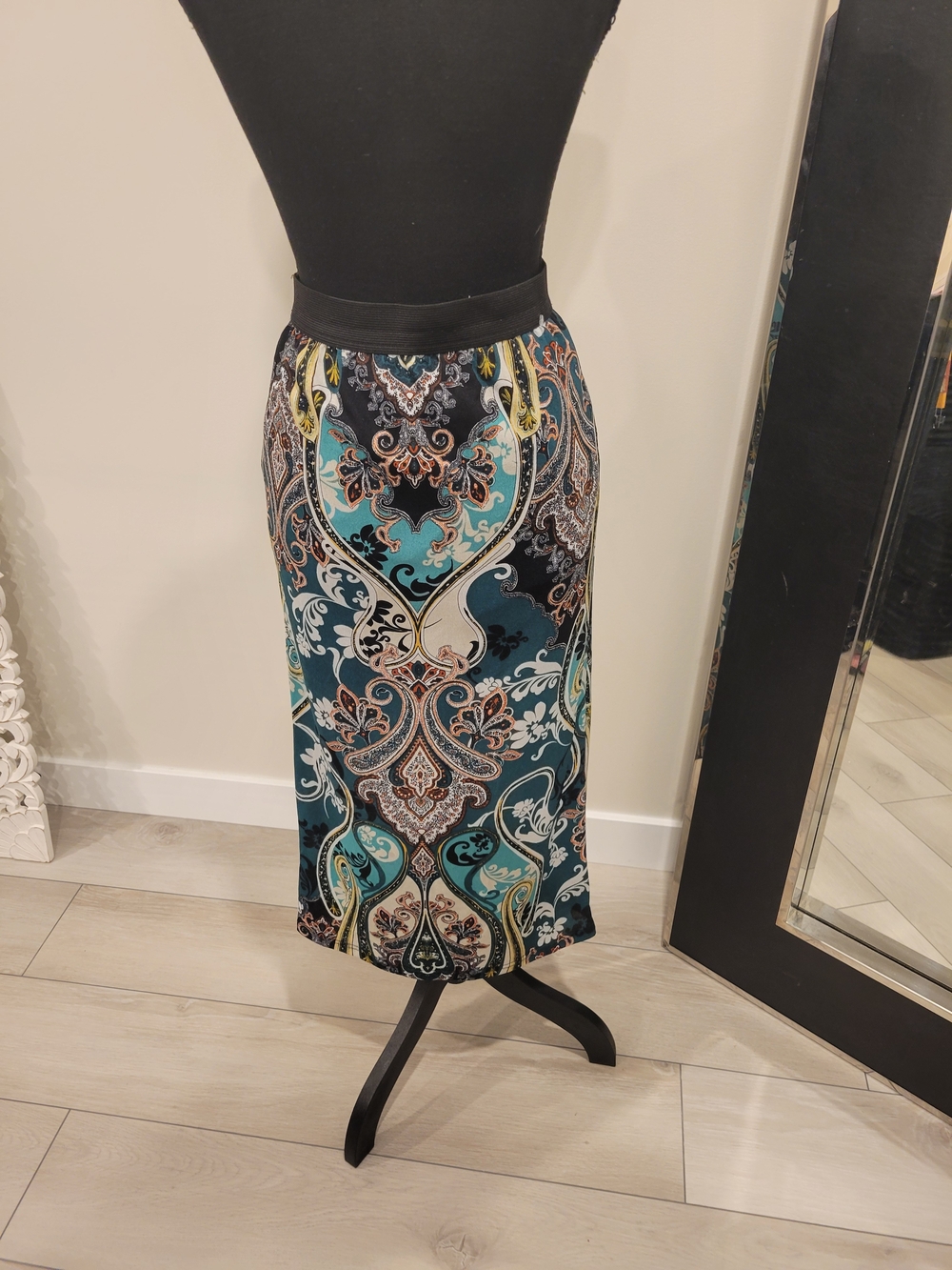 Source Unknown Teal Paisley Midi Skirt